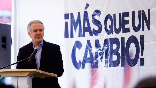 Santiago Creel, presidente de la Comisión Nacional de Elecciones del PAN