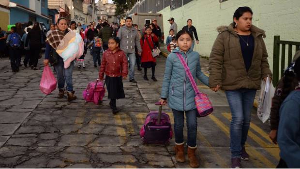 Reanudarán clases tres mil 341 escuelas ubicadas en zona de emergencia de Puebla. Noticias en tiempo real