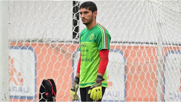 Corona en entrenamiento.