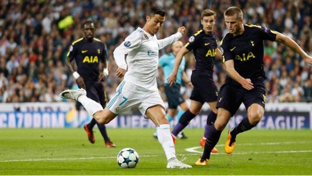 Real Madrid empató el encuentro al final del primer tiempo 