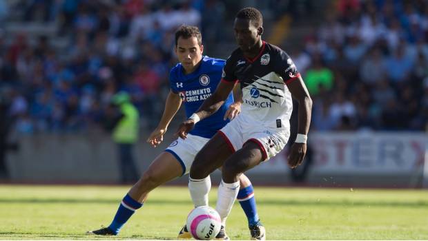 Lobos ya vence a Cruz Azul en territorio poblano