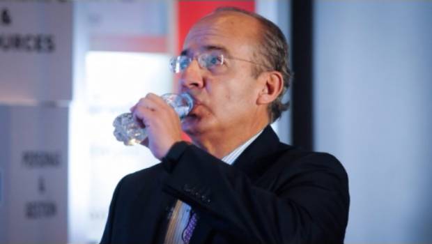 Gritan “ratero” a Felipe Calderón durante visita a Morelia. Noticias en tiempo real