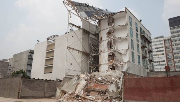 Detienen a dueño de edificio que se desplomó en el sismo del 19 de septiembre. Noticias en tiempo real