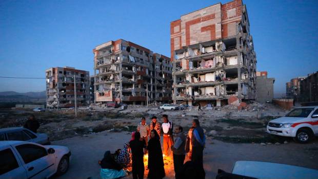 Suman 328 muertos por sismo entre Irak e Irán. Noticias en tiempo real