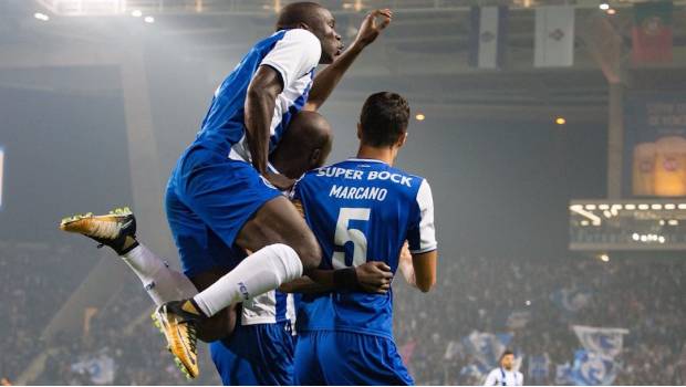 Vence Porto al Portimonense con Tecatito y Layún Vence Porto al Portimonense con Tecatito y Layún