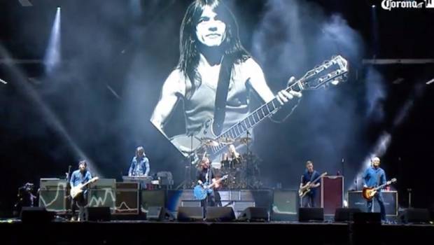 Los Foo Fighters rinden tributo a Malcolm Young durante su presentación en el Corona Capital. Noticias en tiempo real