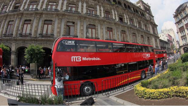 Llegan autobuses de dos pisos para la Línea 7 del Metrobús. Noticias en tiempo real