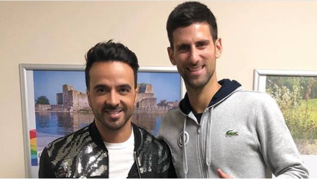 Fonsi compartió una fotografía al lado de Nole 