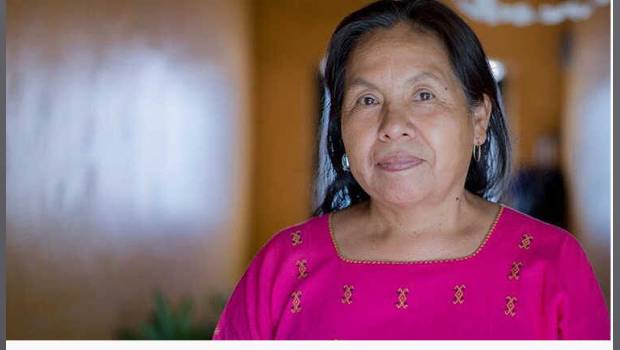 Candidata indígena a la presidencia presente en la FIL. Noticias en tiempo real