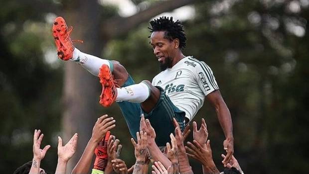 VIDEO: Las emotivas palabras de Zé Roberto antes del último partido de su carrera. Noticias en tiempo real