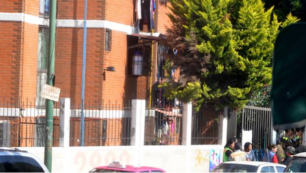 Investigan muerte por intoxicación de una familia en Iztapalapa Investigan muerte por intoxicación de una familia en Iztapalapa