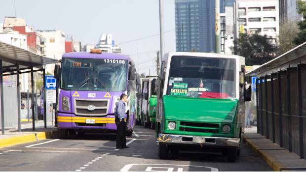 Piden concesionarios incremento anual al servicio de microbuses y Metrobús. Noticias en tiempo real