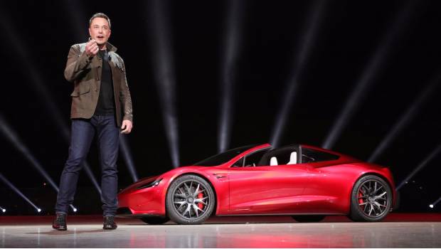 Elon Musk enviará un Tesla al espacio: SpaceX. Noticias en tiempo real