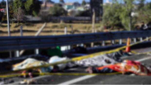 Ya son 11 los muertos por choque en la México-Puebla. Noticias en tiempo real