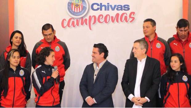 Chivas Femenil recibe homenaje del gobierno de Jalisco. Noticias en tiempo real