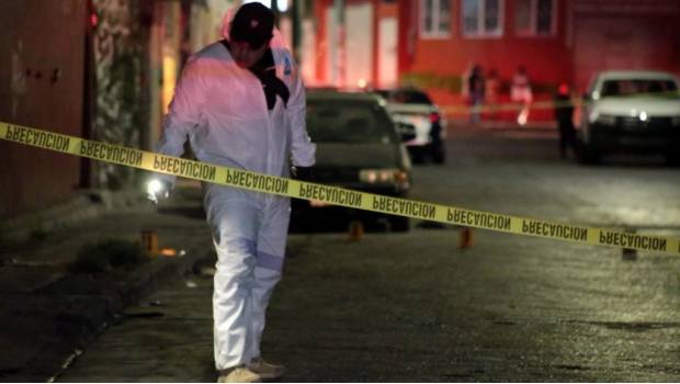 Asesinan a 2 hombres en Monterrey. Noticias en tiempo real