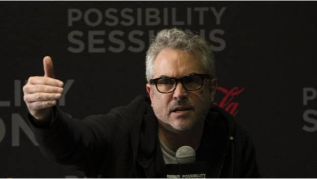 Pide Alfonso Cuarón firmas para Kumamoto. Noticias en tiempo real