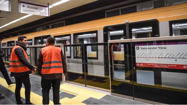 Comienza a operar el primer metro sin conductor en Turquía. Noticias en tiempo real