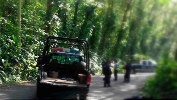 Roban 500 mil pesos a camioneta de Prospera en Tabasco y matan a 2 policías. Noticias en tiempo real