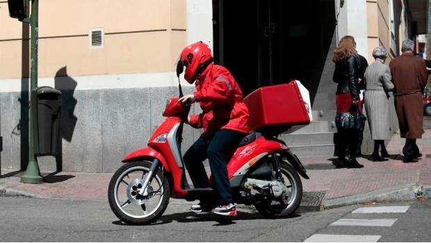 The Bad Joke That Pizza Hut Sent In One Of His Boxes Ended With An Outraged Mother A Farewell Employee And Hundreds Angry Users The Bad Joke That Pizza Hut Sent In One Of His Boxes Ended With An Outraged Mother A Farewell Employee And Hundreds Angry Users
