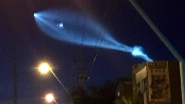 Avistan "OVNI" en Baja California; era satélite de SpaceX. Noticias en tiempo real