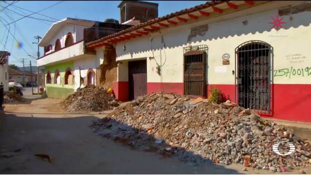 Familias de Tehuantepec no pueden reconstruir sus casas  porque están catalogadas con “valor patrimonial”. Noticias en tiempo real