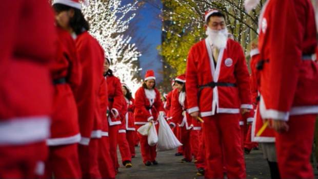 Santa Claus padecería alcoholismo, estrés y gota, señalan expertos. Noticias en tiempo real