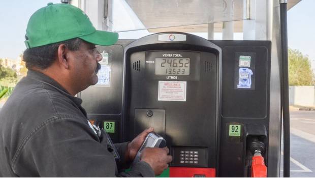 Insiste Pemex en rechazar aumento de precios de gasolinas. Noticias en tiempo real