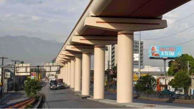 Retrasan de nueva cuenta Línea 3 de Monterrey. Noticias en tiempo real