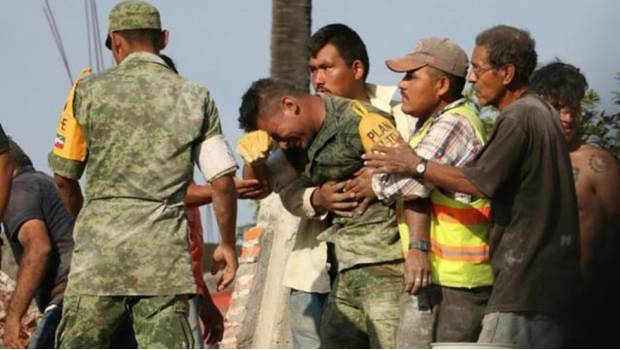 Falsa, muerte de soldado que lloró en sismo: Sedena. Noticias en tiempo real
