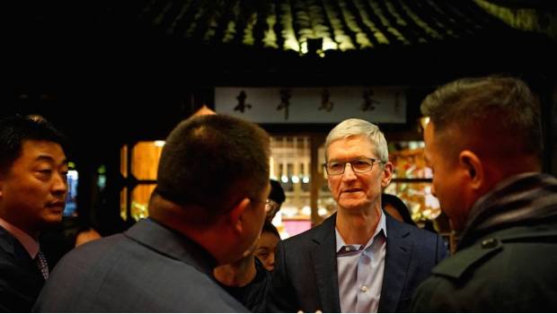 China se une a cuestionamientos en contra de Apple. Noticias en tiempo real