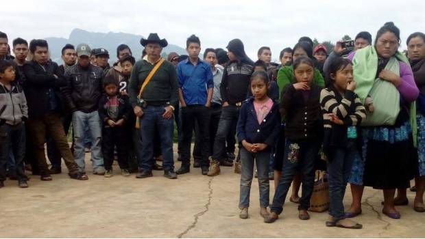 Familias desplazadas de Chenalhó regresan a sus hogares. Noticias en tiempo real