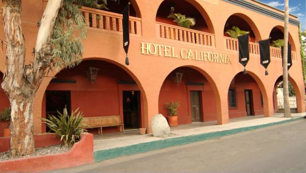 Hotel California de Todos Santos y The Eagles llegan a un acuerdo. Noticias en tiempo real