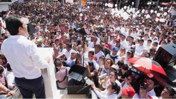 Se registra Roberto Albores como precandidato a gobernador de Chiapas. Noticias en tiempo real