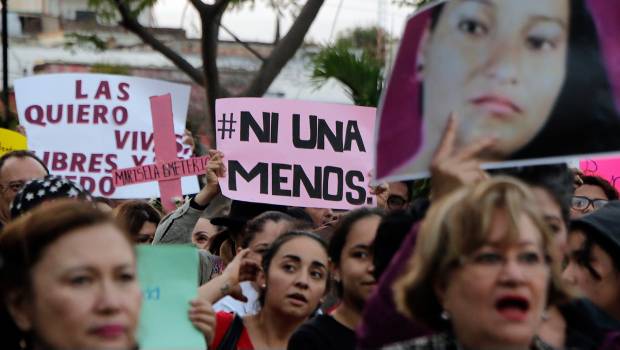 Violan y asesinan a mujer en Chimalhuacán y Fiscalía no lo indaga como feminicidio. Noticias en tiempo real