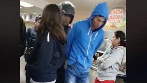 Jürgen Damm, detenido y esposado en restaurante de Monterrey (VIDEO). Noticias en tiempo real