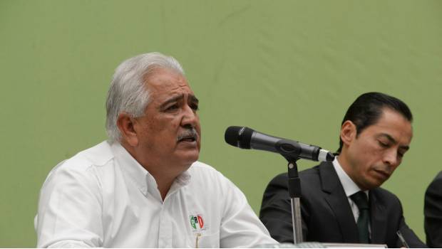 Carlos Iriarte será el nuevo coordinador parlamentario del PRI en San Lázaro. Noticias en tiempo real