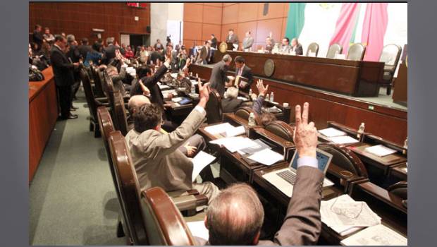 El Rincón del Chamán. Legisladores hacen como que legislan, ya se van. Noticias en tiempo real