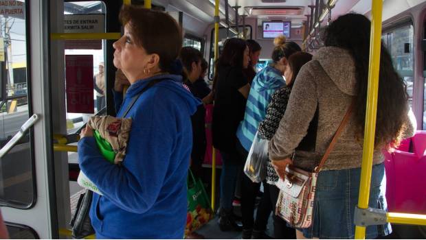 PGJ indaga robo a bordo de Metrobús. Noticias en tiempo real