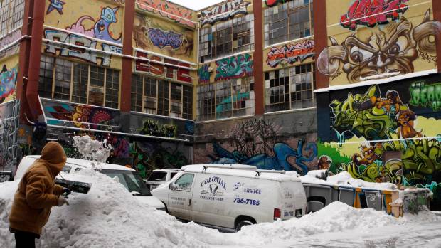 Indemnizan a grafiteros de NY por derribar edificio con su obra. Noticias en tiempo real