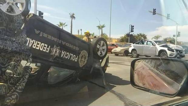 Acusan a la Gendarmería de no responder por accidente vial en Los Cabos. Noticias en tiempo real