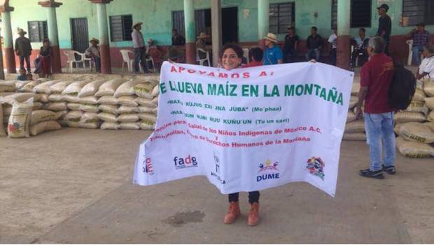 Ofelia Medina encabeza entrega de maíz en La Montaña de Guerrero. Noticias en tiempo real