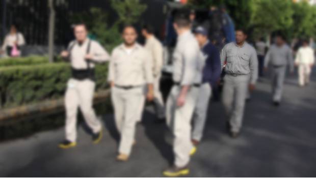 Suspenden a 8 trabajadores de Pemex implicados en robo de combustible en Veracruz. Noticias en tiempo real