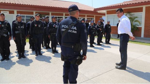 Elementos de la Gendarmería salen de Michoacán Elementos de la Gendarmería salen de Michoacán