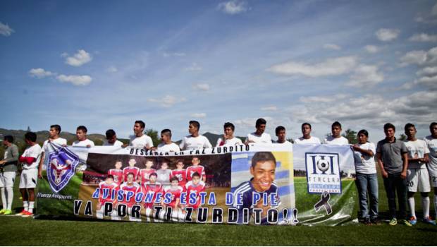 SCJN otorga por primera vez amparo a futbolista por el caso Iguala. Noticias en tiempo real
