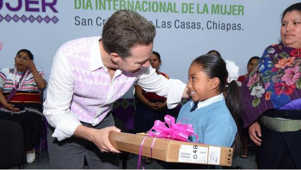 Inaugura Manuel Velasco la primera Ciudad Mujer en Chiapas. Noticias en tiempo real