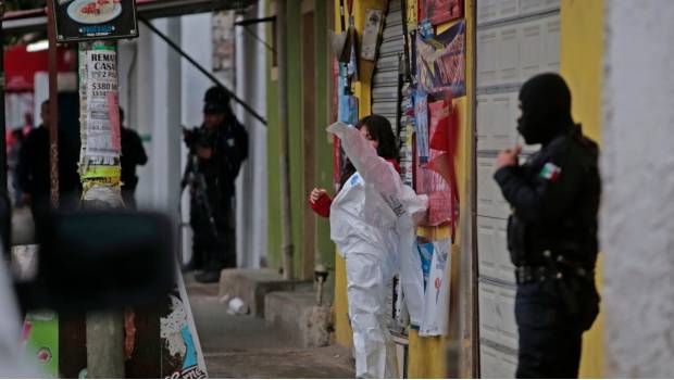 Desarman 4 policías de Jalisco en un año. Noticias en tiempo real
