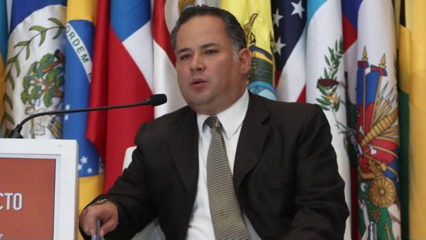 Santiago Nieto denuncia que gobierno trató de callarlo