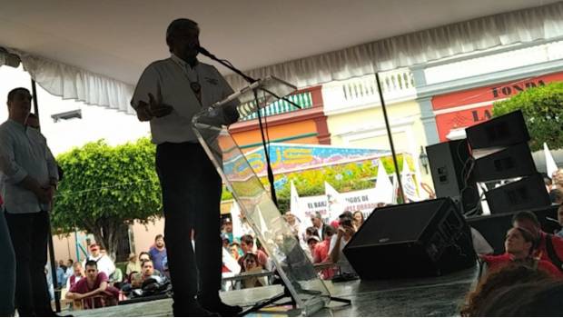 INE registra a 'El Bronco' aunque insiste en que presentó firmas falsas