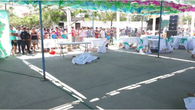 Lo asesinan en plena fiesta de XV años de su hija